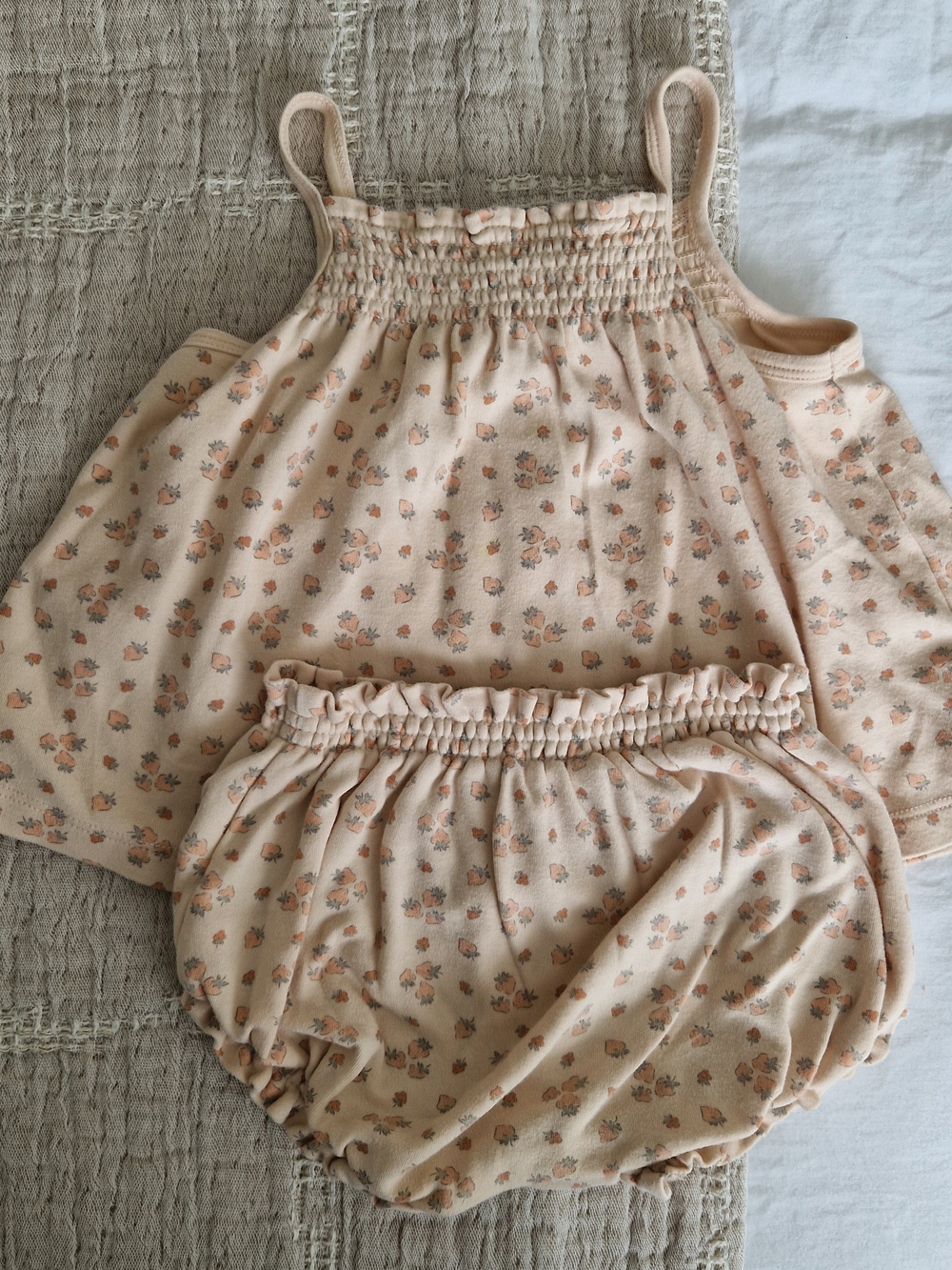 Quincy Mae Peach Floral Tank Top & Bloomers Set
